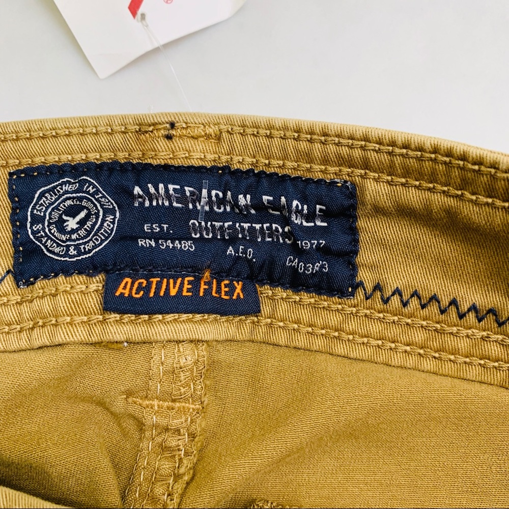 New American Eagle Kakhi Shorts 26 - Picture 2 of 4